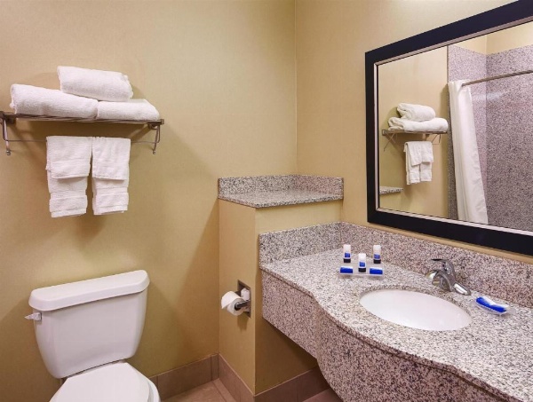 Best Western Plus Desoto Inn & Suites image 16